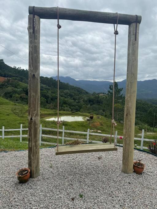 Cabana Recanto Do Arruda Para Casal Em Aguas Mornas Eksteriør bilde