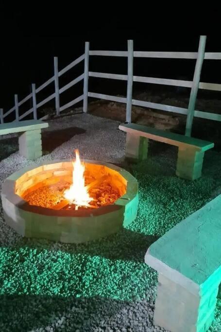 Cabana Recanto Do Arruda Para Casal Em Aguas Mornas Eksteriør bilde